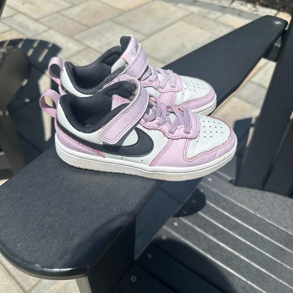 Girls Nike sneakers